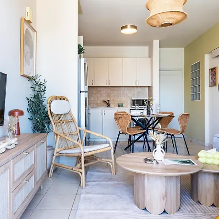 Mystique 1-bedroom Apartment Larnaka