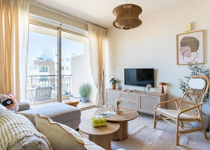 Mystique 1-bedroom Apartmán *